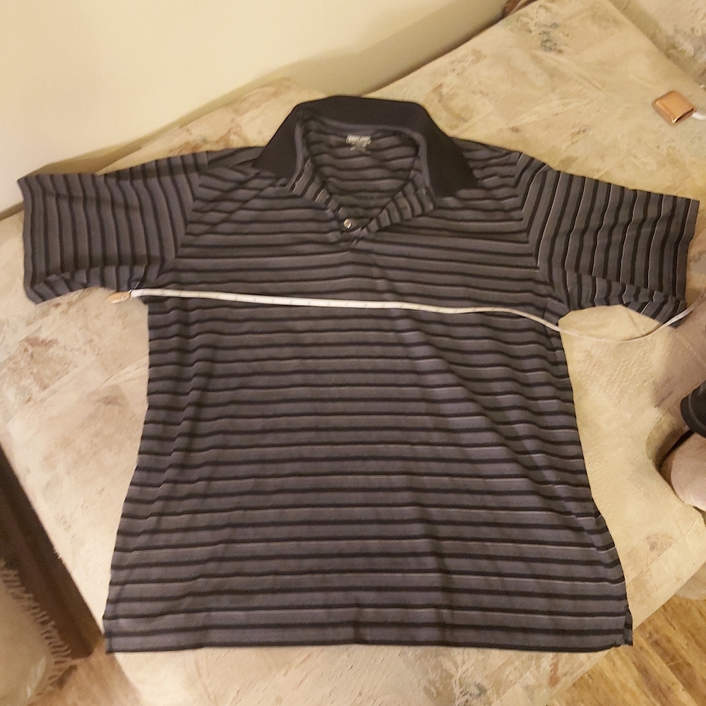 XL Kirkland Men's t-shirt